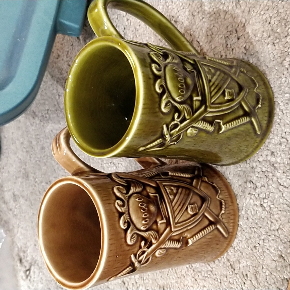 Mugs